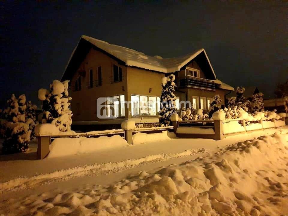 Casa Ravna Gora, 360m2