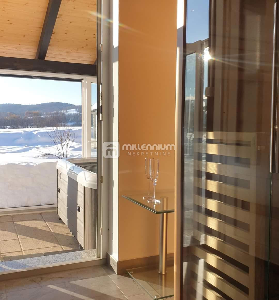 Casa Ravna Gora, 360m2