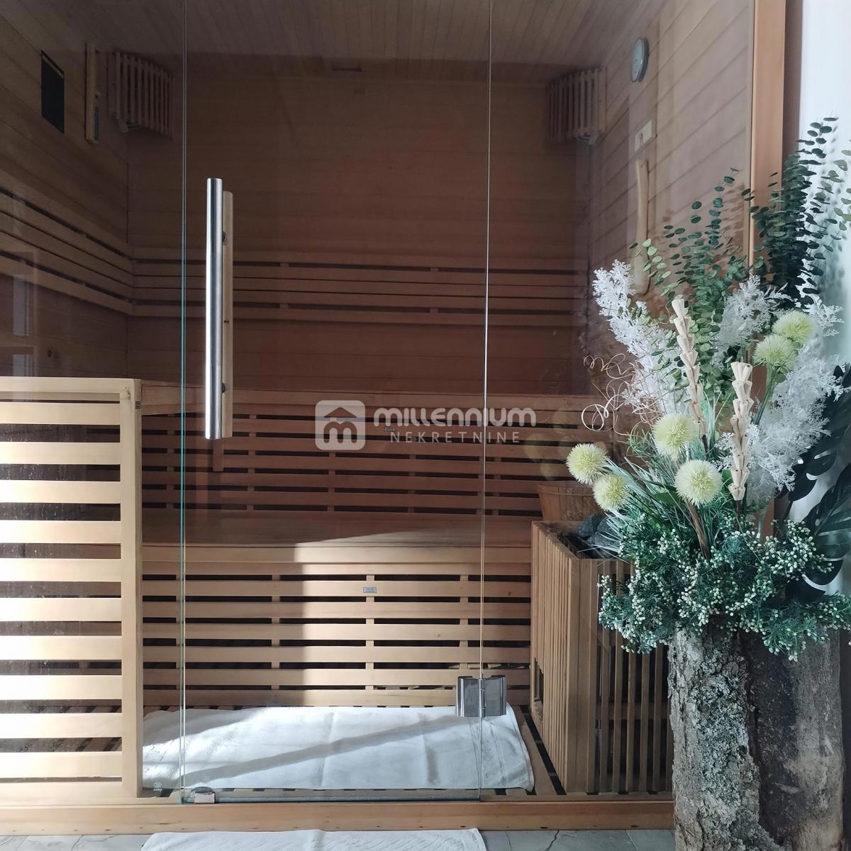 Casa Ravna Gora, 360m2