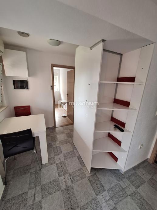 Appartamento Bulevard, Rijeka, 33,72m2
