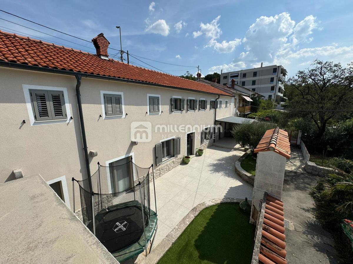 Casa Šodići, Kostrena, 300m2