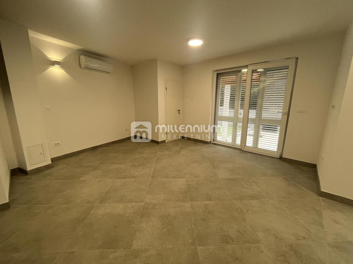 Casa Jadranovo, Crikvenica, 100m2