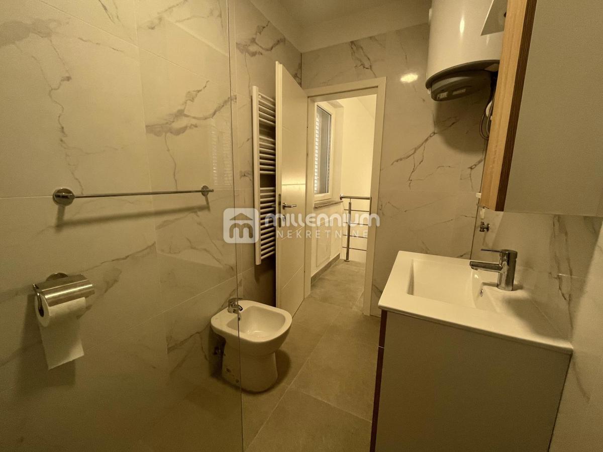 Casa Jadranovo, Crikvenica, 100m2