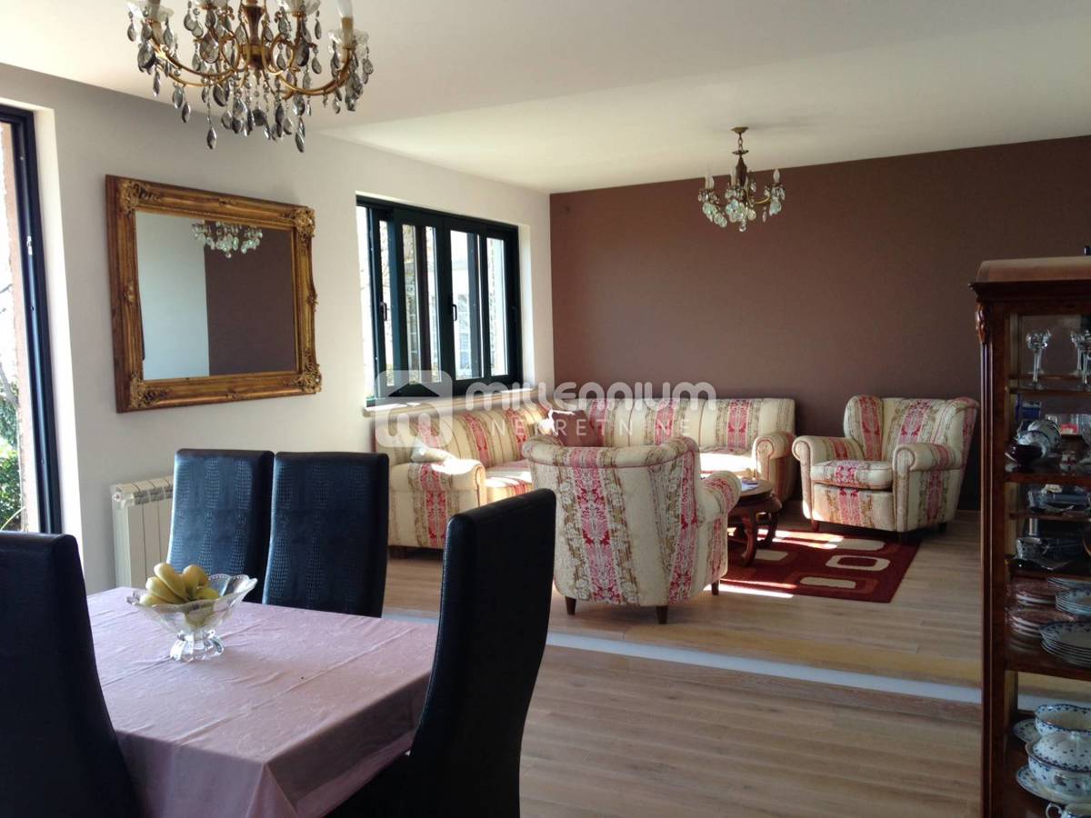 Appartamento Donja Drenova, Rijeka, 210m2