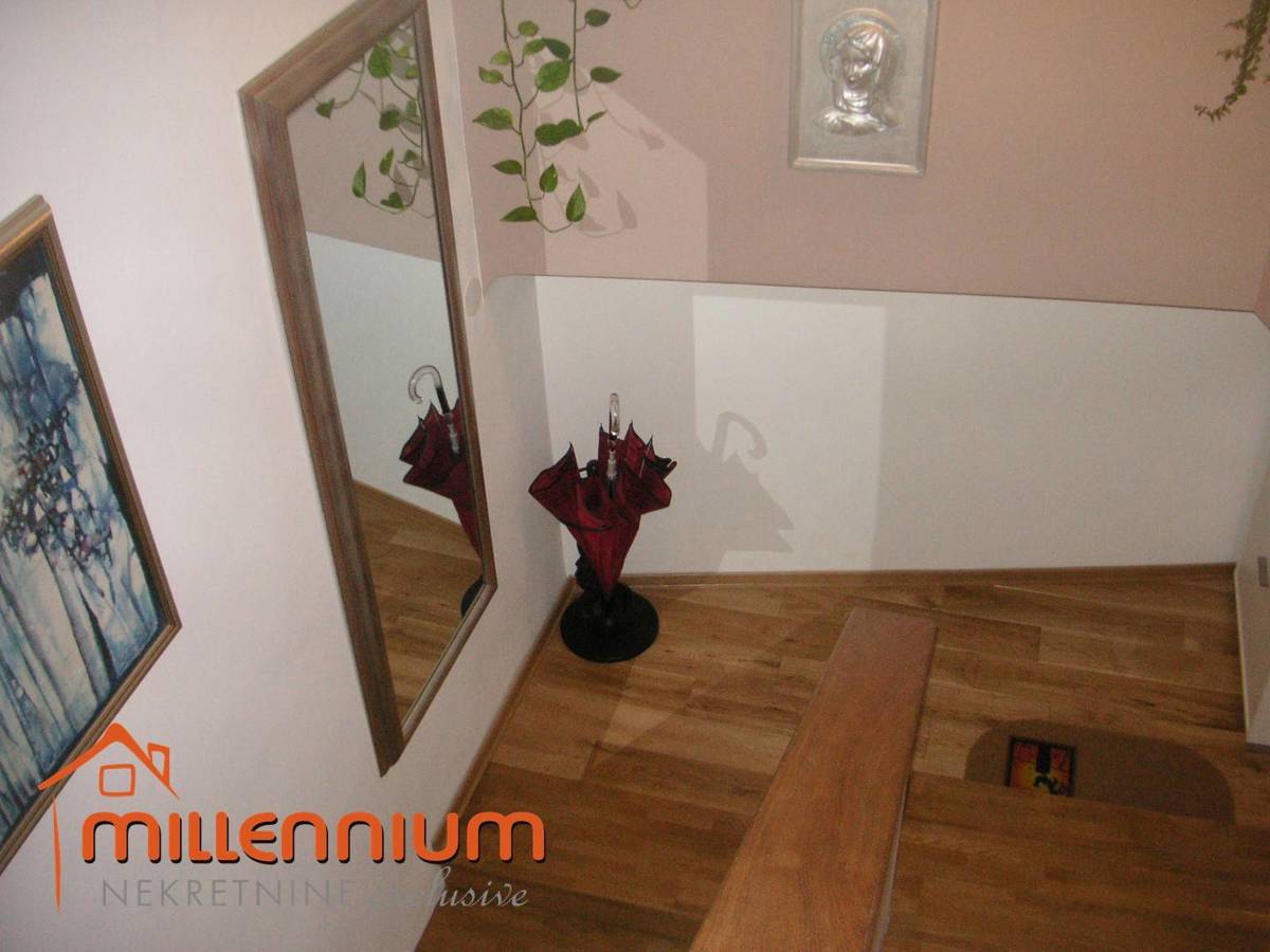 Appartamento Centar, Rijeka, 99m2