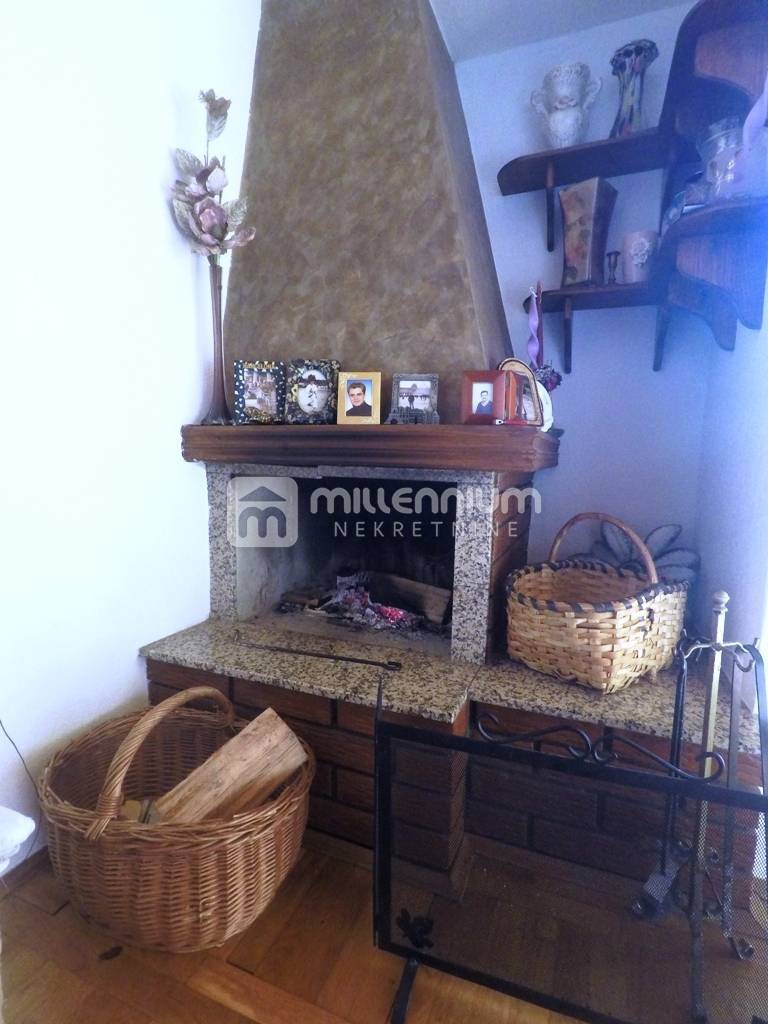 Casa Matulji, 394m2