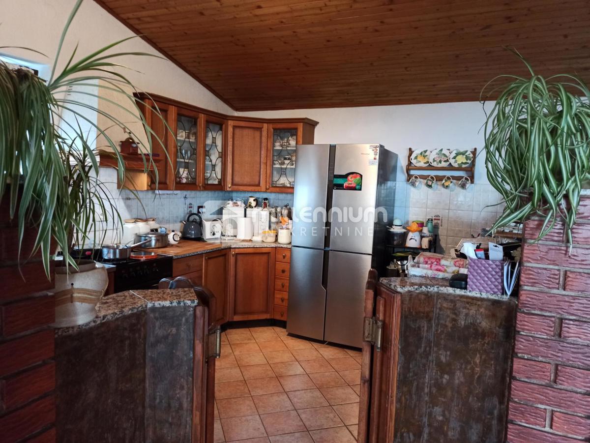 Casa Matulji, 394m2