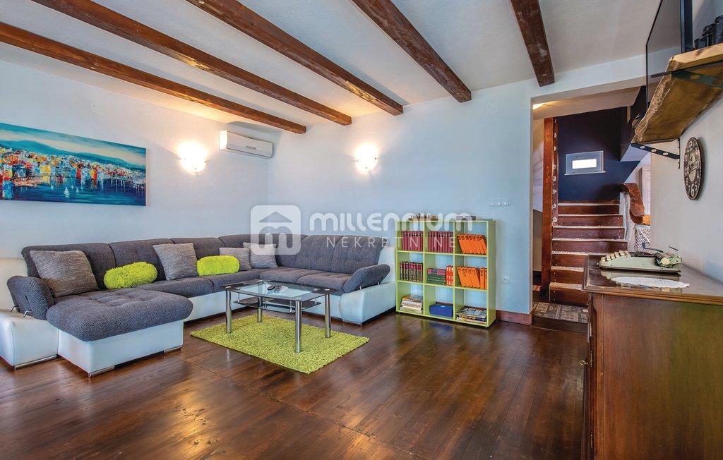 Casa Dramalj, Crikvenica, 180m2