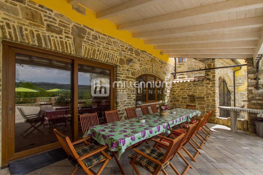 Casa Potpićan, Kršan, 364m2