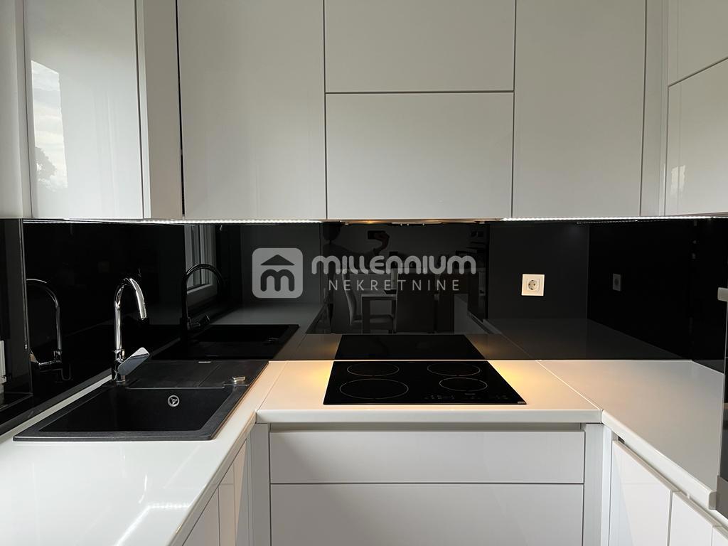 Appartamento Zamet, Rijeka, 90,74m2