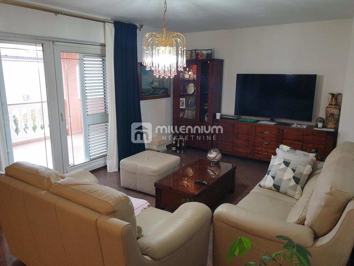 Casa Selce, Crikvenica, 344m2