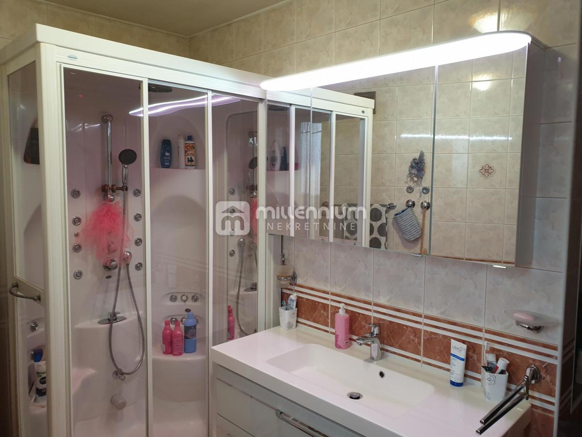 Casa Selce, Crikvenica, 344m2