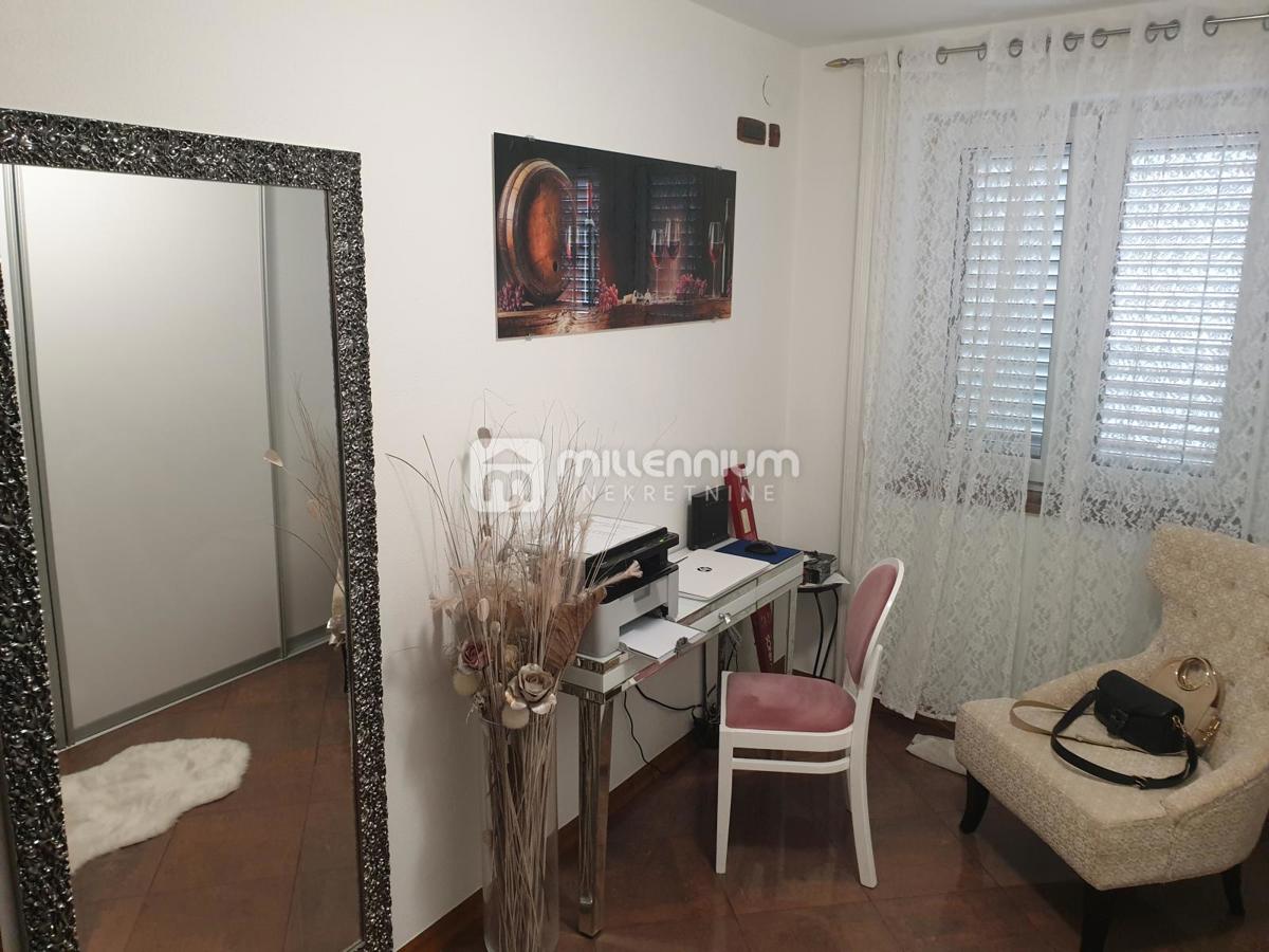 Casa Selce, Crikvenica, 344m2