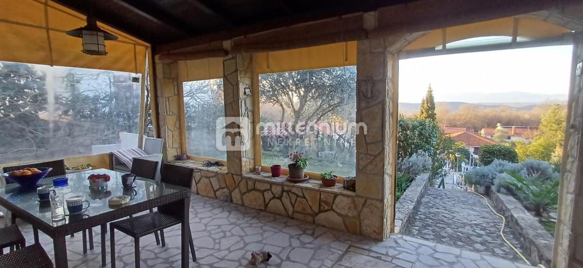 Casa Hlapa, Dobrinj, 180m2