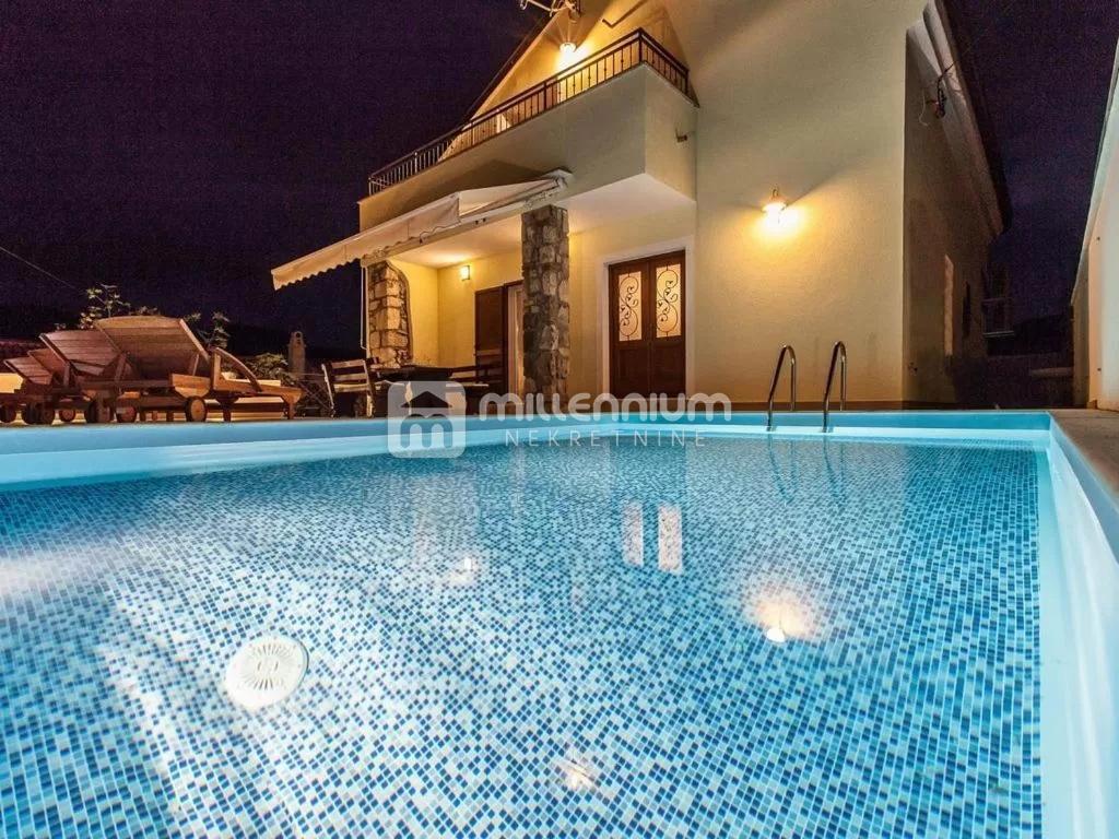 Casa Tribalj, Vinodolska Općina, 240m2
