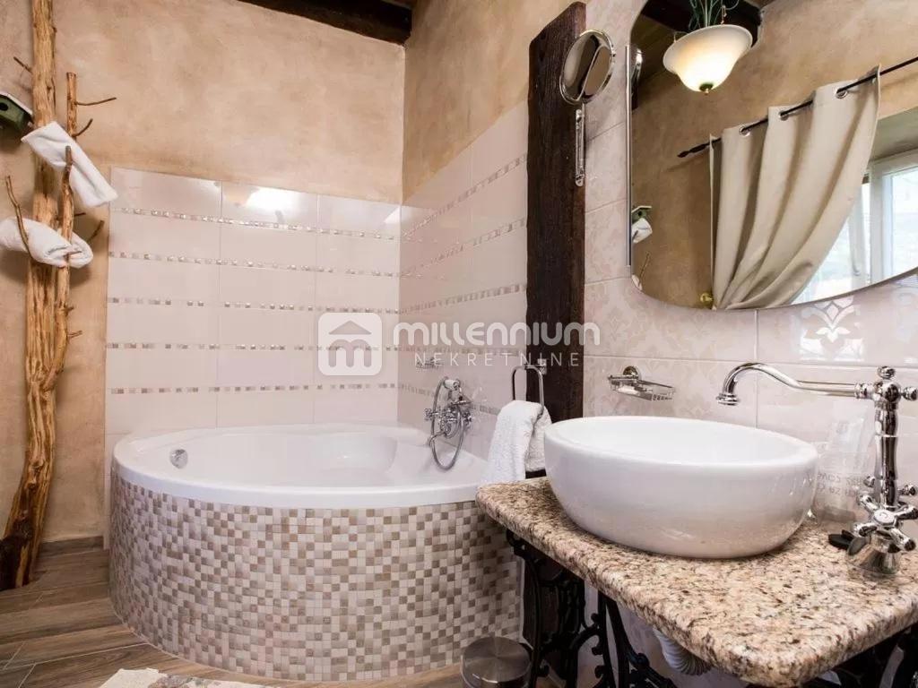 Casa Tribalj, Vinodolska Općina, 240m2