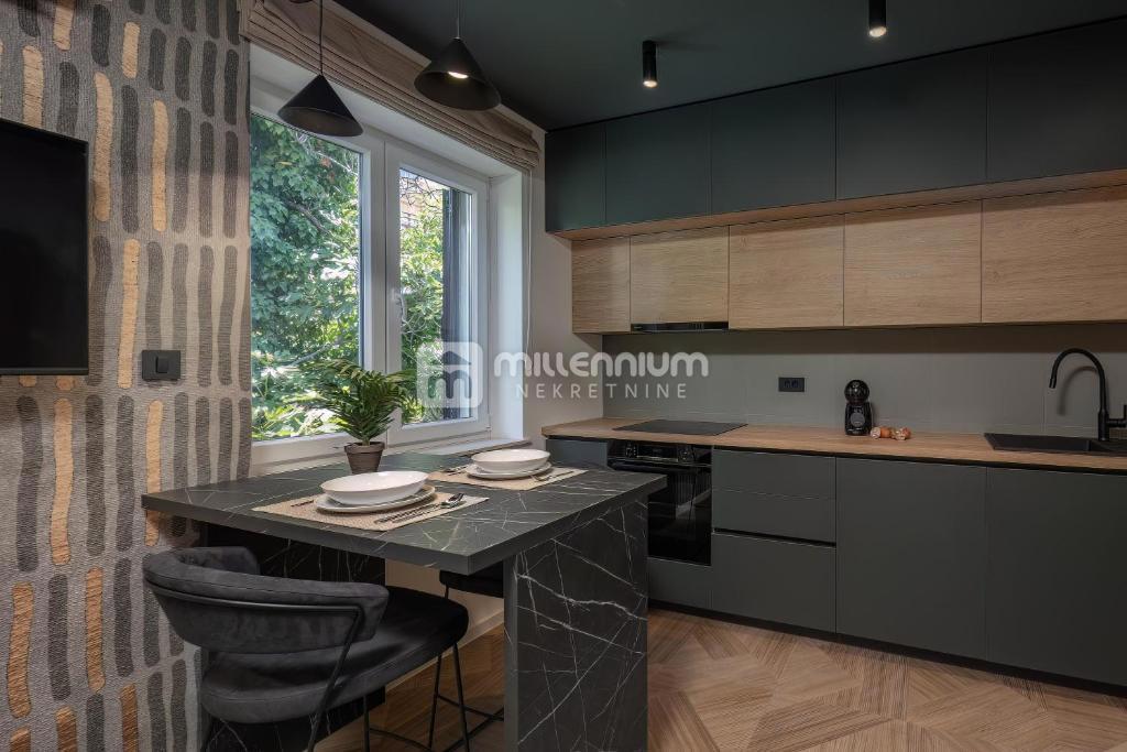 Appartamento Centar, Rijeka, 57m2