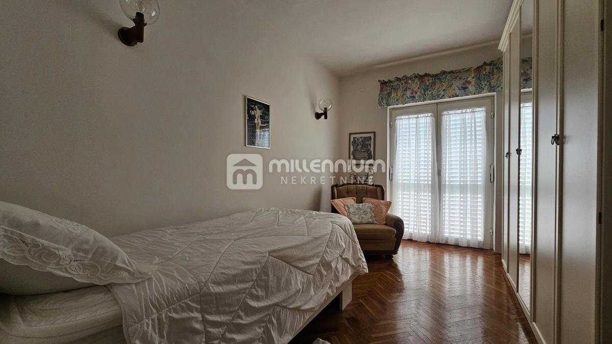 Casa Dramalj, Crikvenica, 390m2