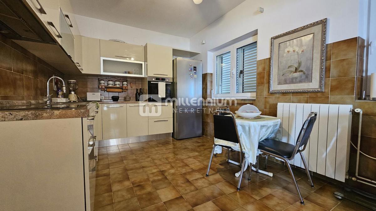 Casa Dramalj, Crikvenica, 390m2