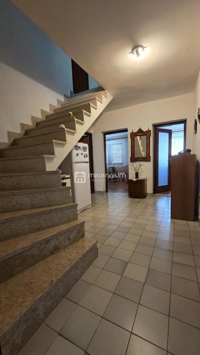 Casa Grižane-Belgrad, Vinodolska Općina, 290m2