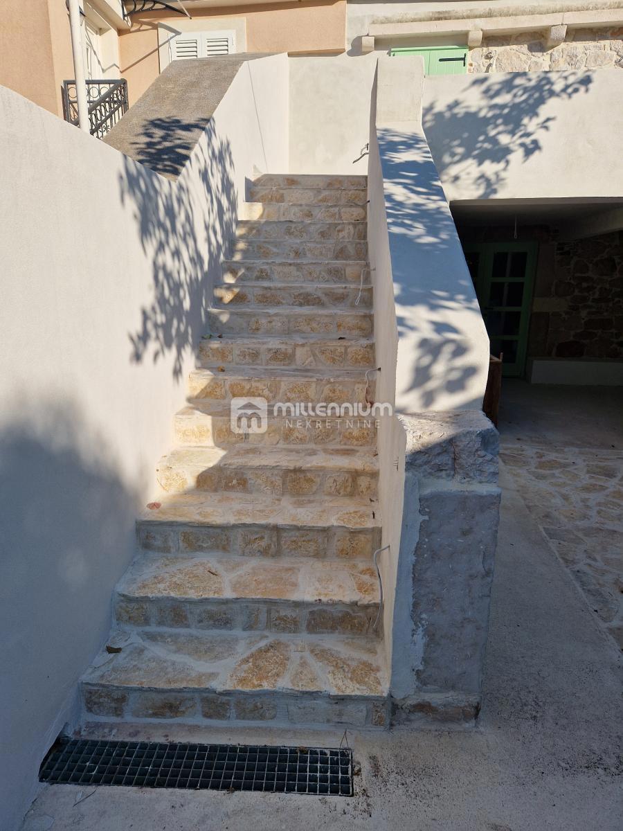 Casa Ugljan, Preko, 150m2