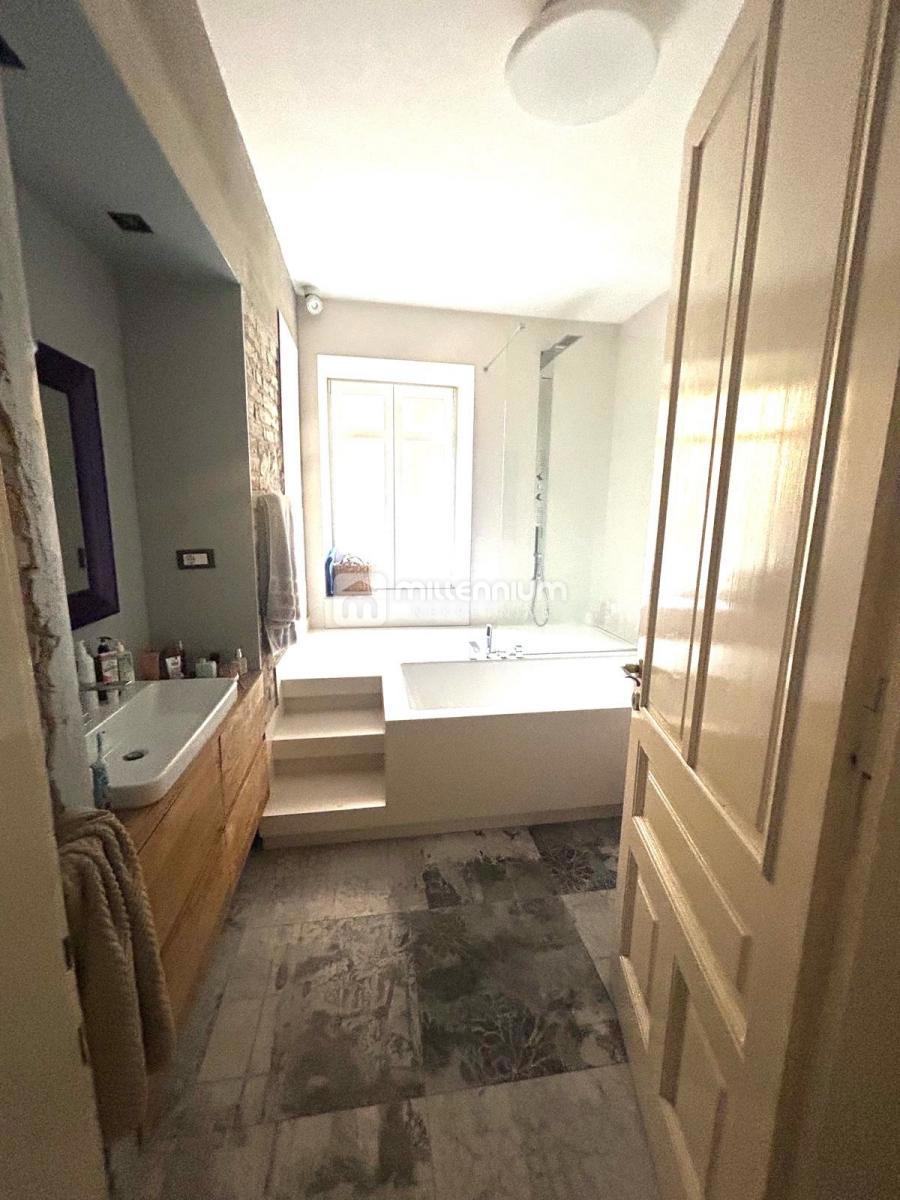 Appartamento Bulevard, Rijeka, 76,50m2