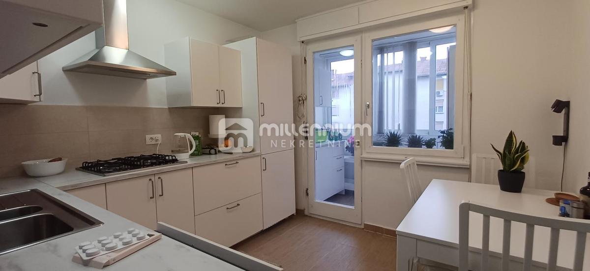 Appartamento Srdoči, Rijeka, 70,34m2