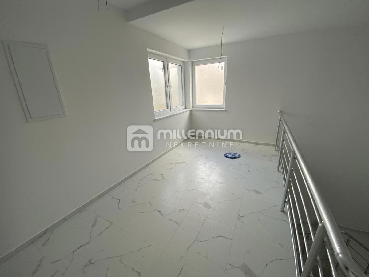 Appartamento Čikovići, Kastav, 181,97m2