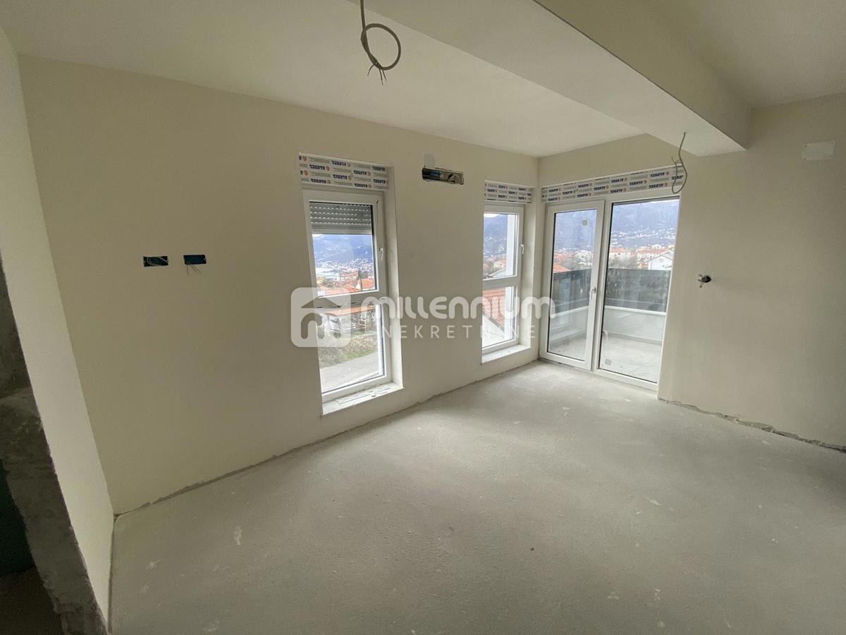 Appartamento Čikovići, Kastav, 181,97m2