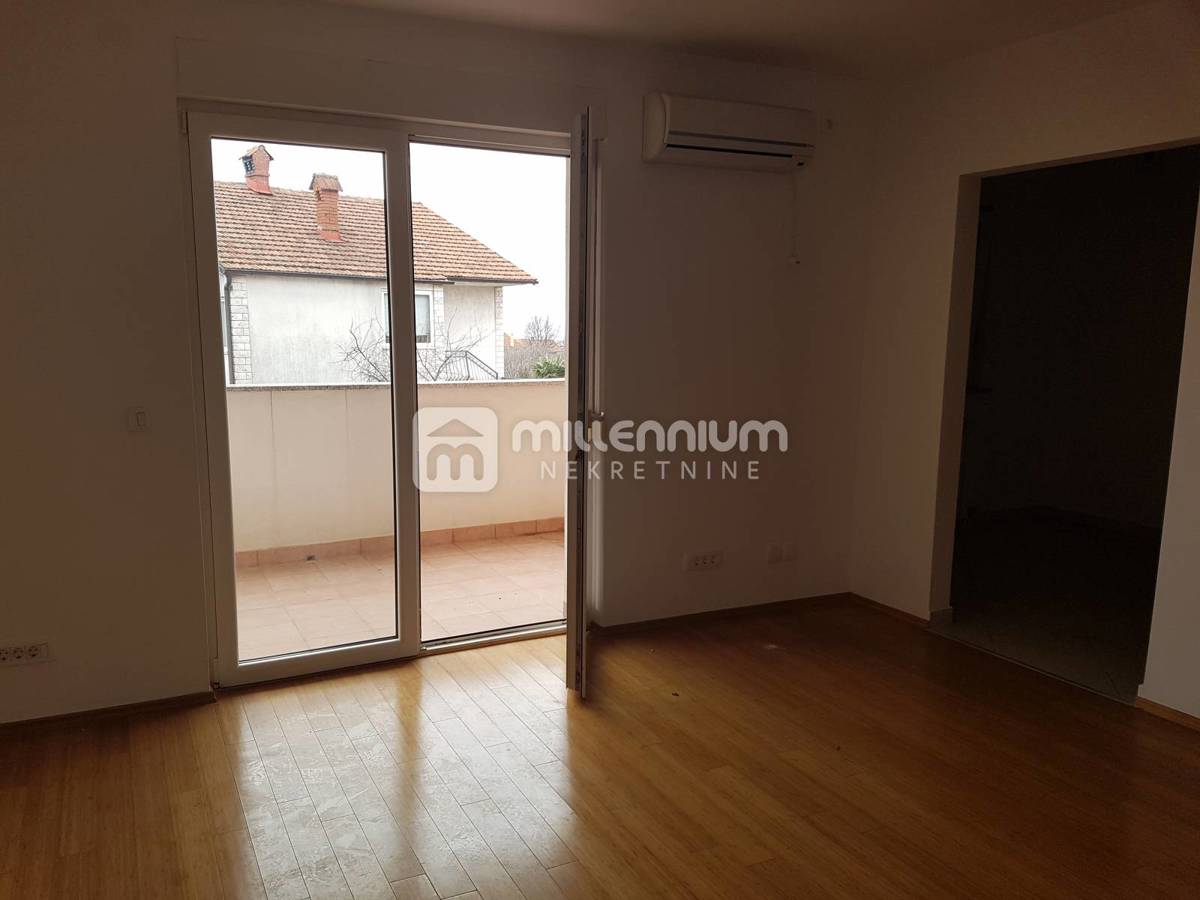 Appartamento Zamet, Rijeka, 78m2