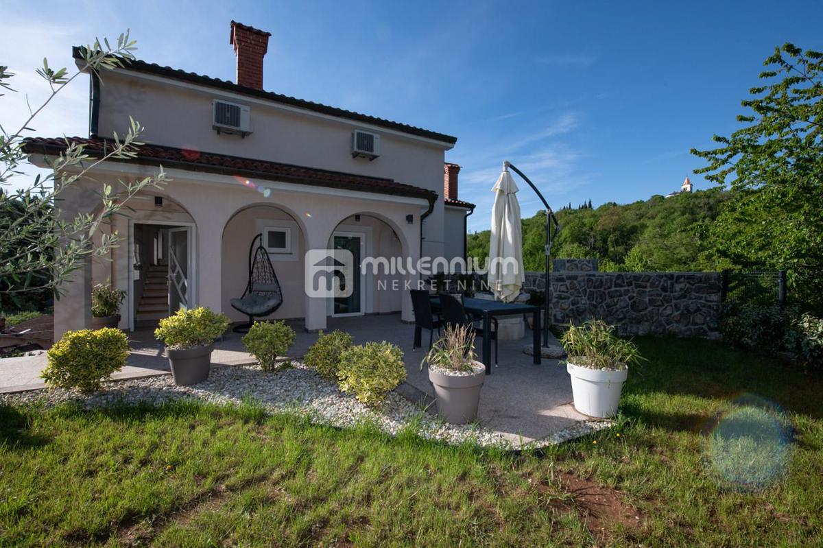 Casa Matulji, 403m2