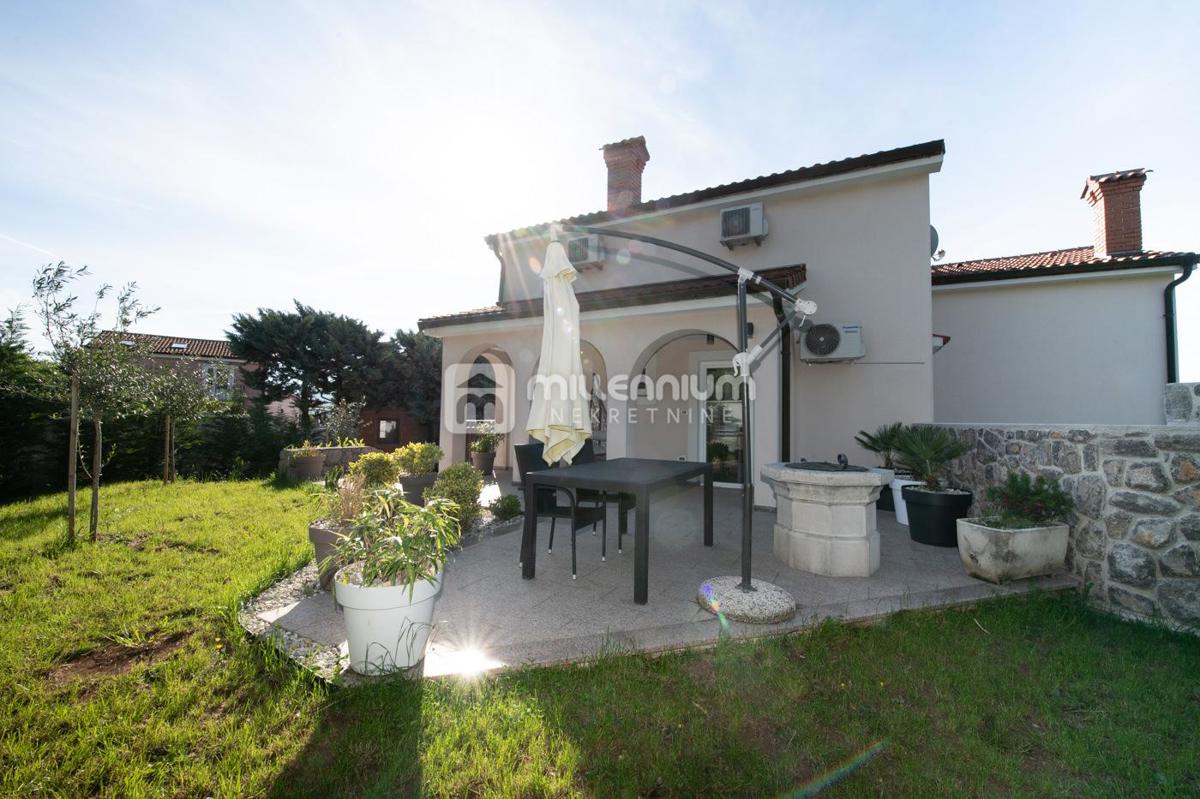 Casa Matulji, 403m2