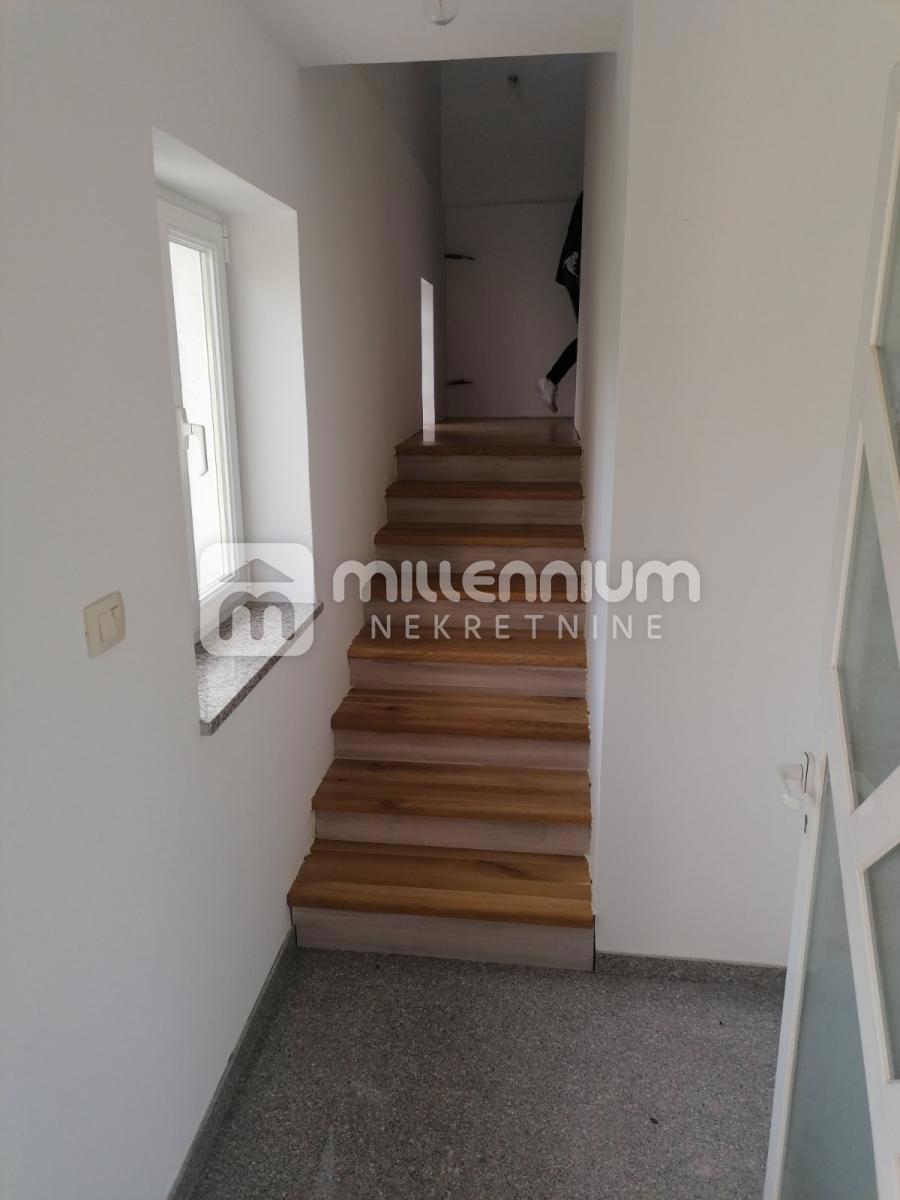 Casa Matulji, 403m2
