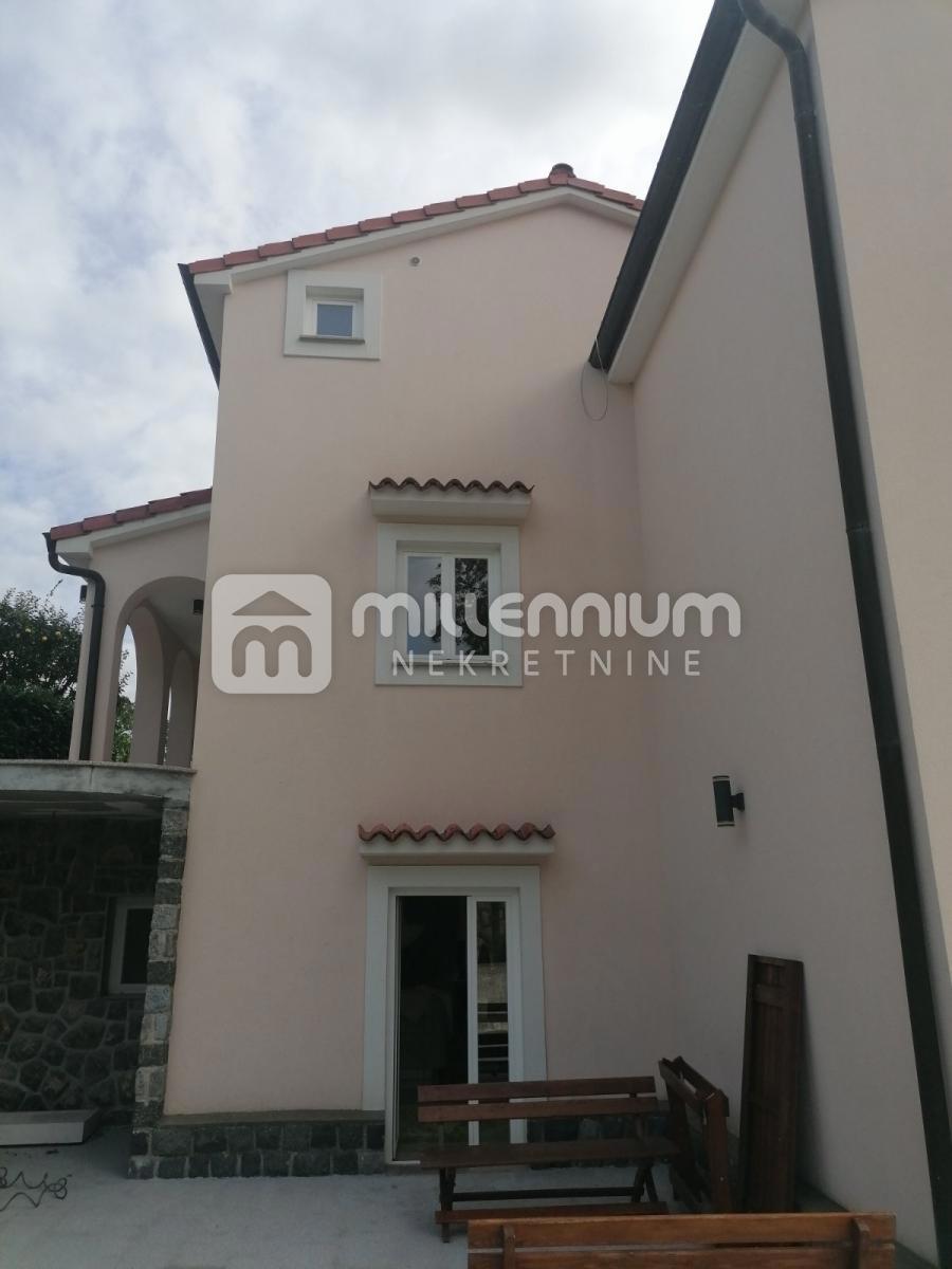 Casa Matulji, 403m2