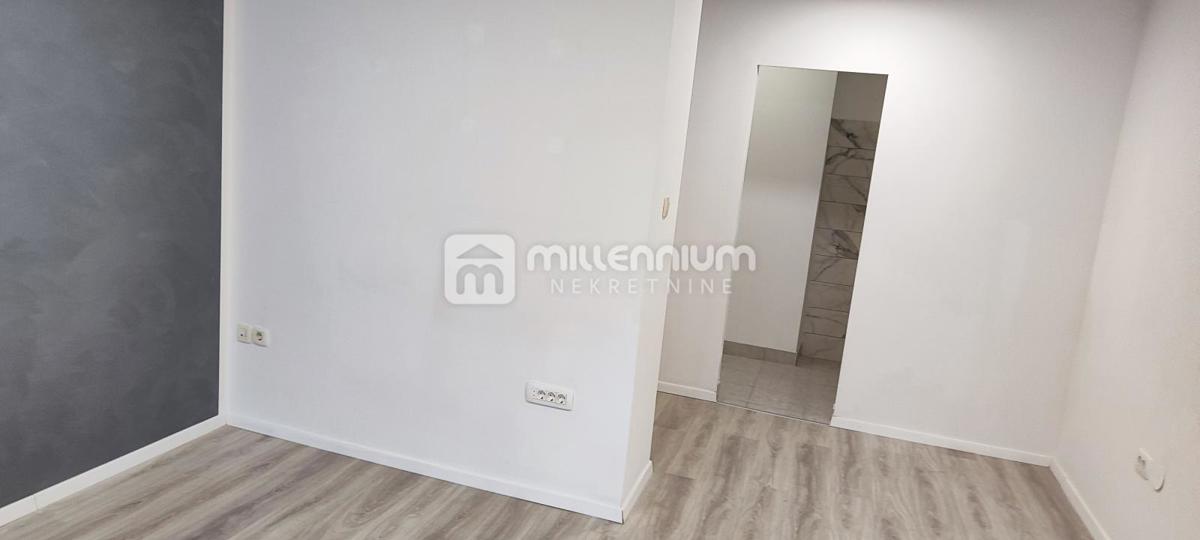 Locale commerciale Centar, Rijeka, 23,29m2