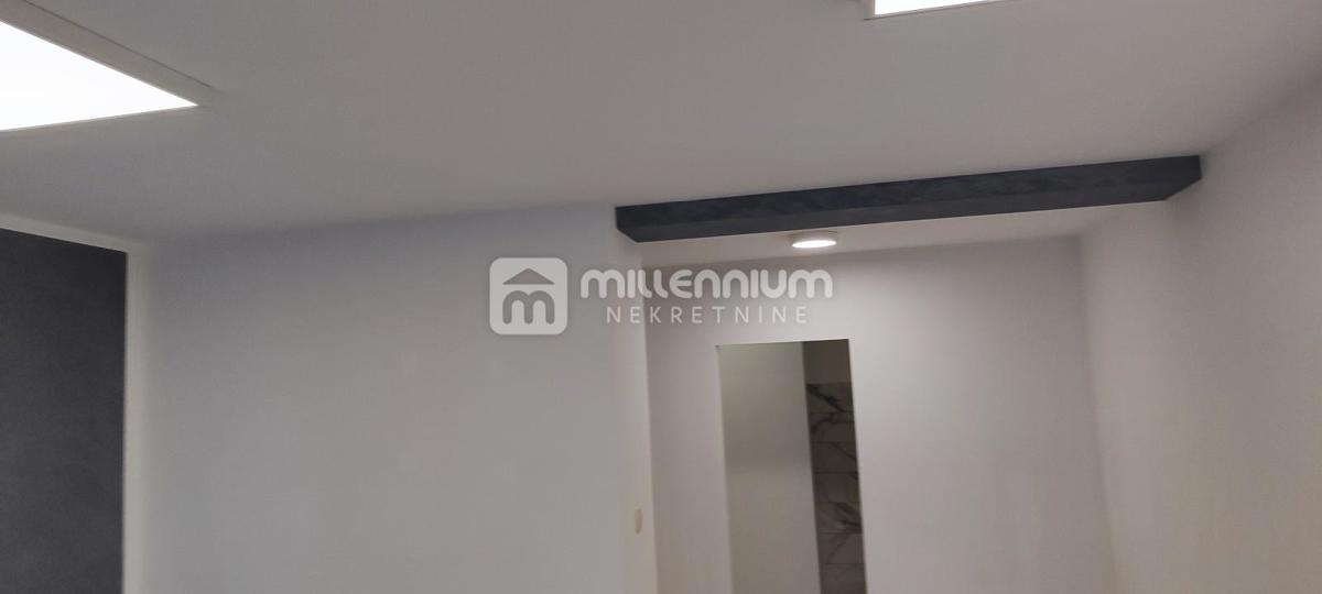 Locale commerciale Centar, Rijeka, 23,29m2