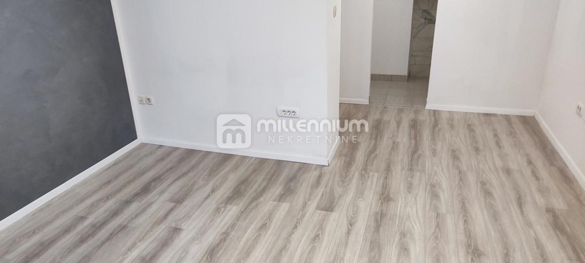 Locale commerciale Centar, Rijeka, 23,29m2