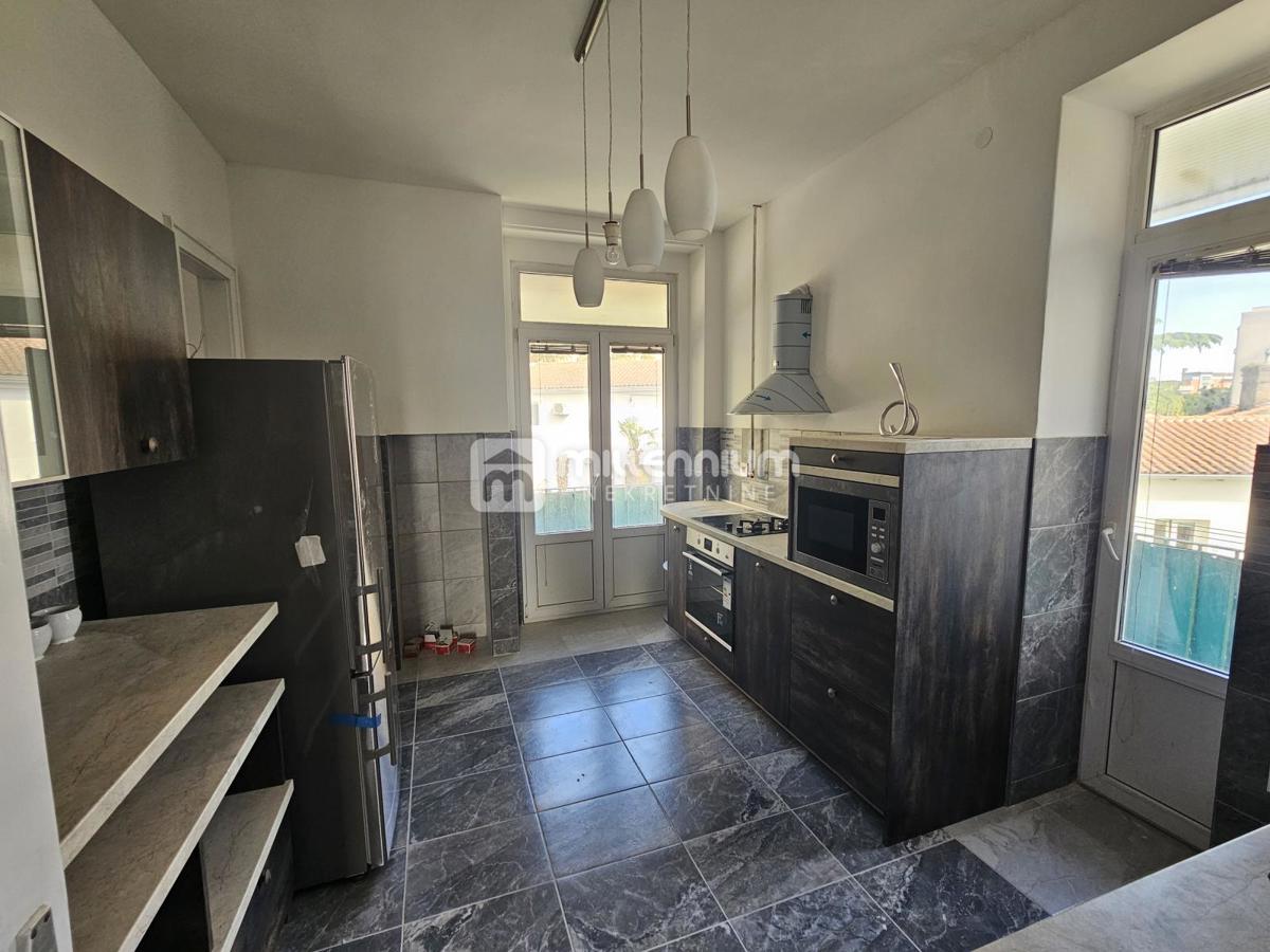 Appartamento Centar, Rijeka, 107m2