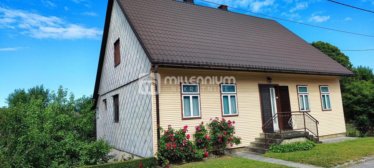 Casa Ravna Gora, 252m2