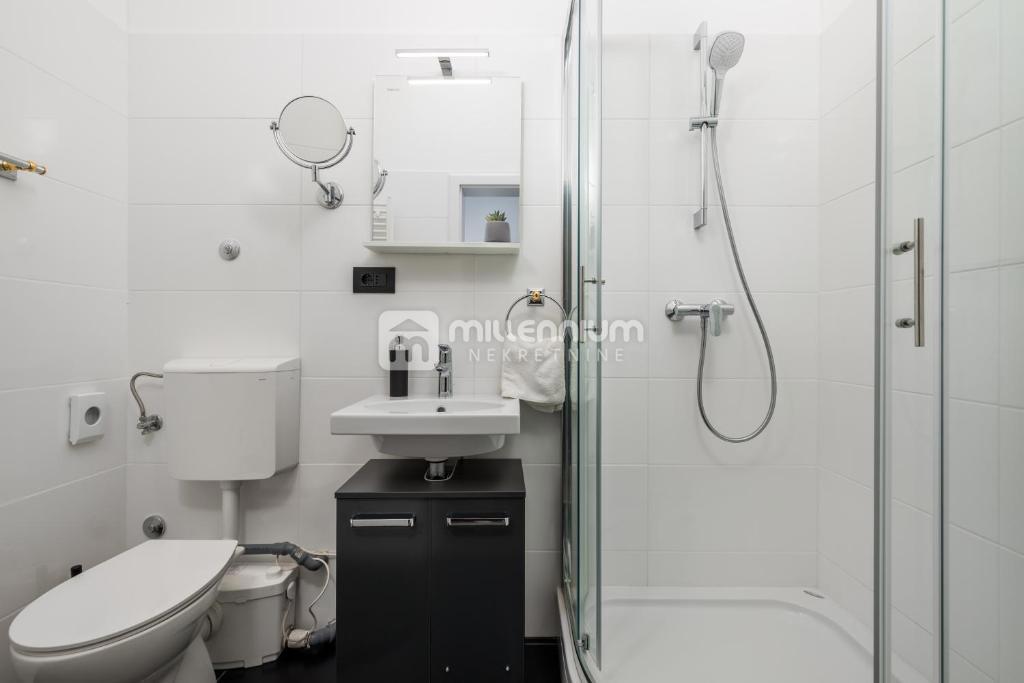 Appartamento Sušak, Rijeka, 144,70m2