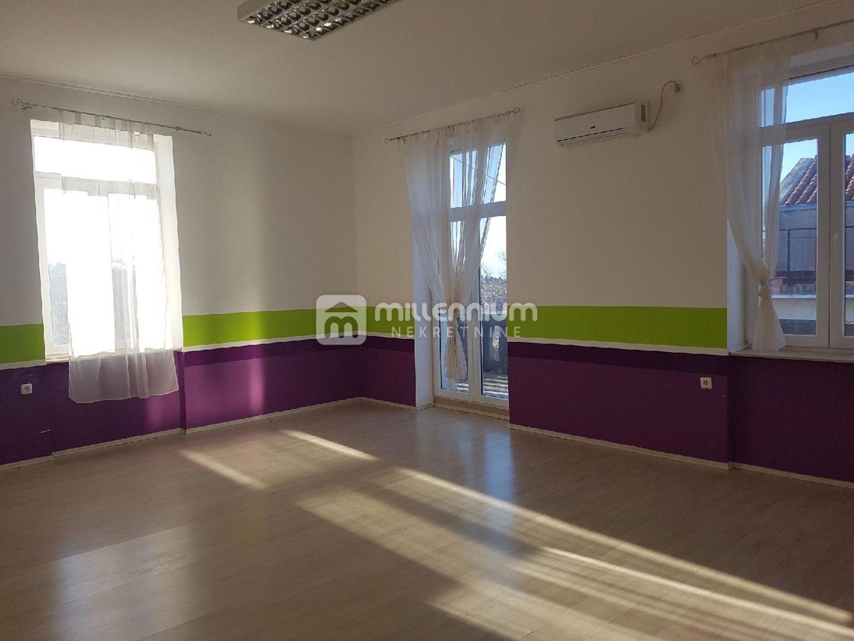 Appartamento Kraljevica, 187m2