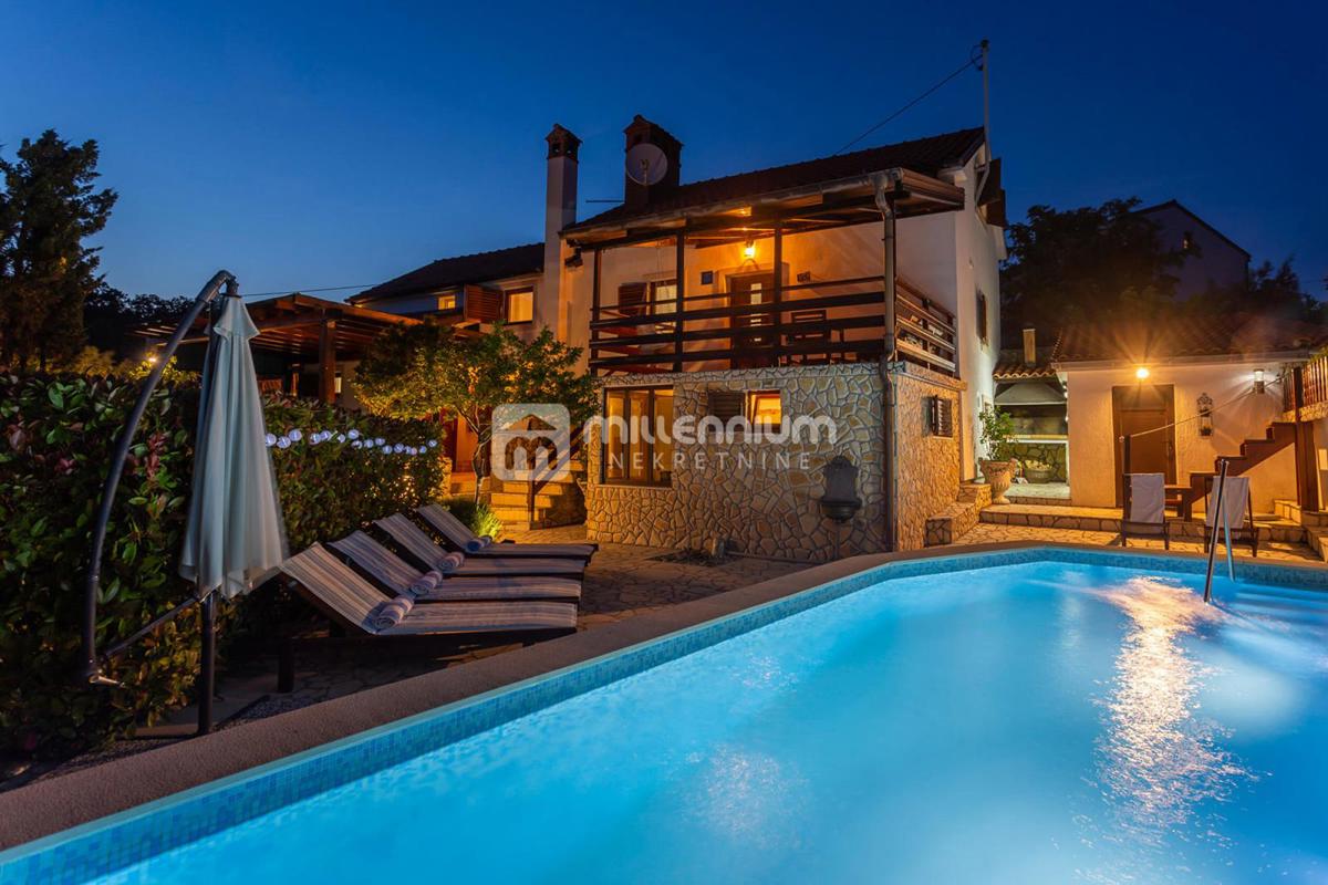 Casa Risika, Vrbnik, 205m2