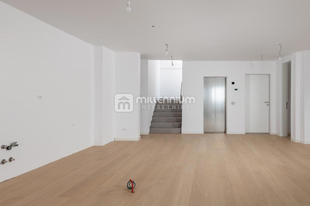 Appartamento Opatija - Centar, Opatija, 318,56m2