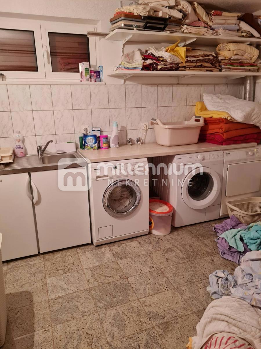 Casa Cres, 760m2