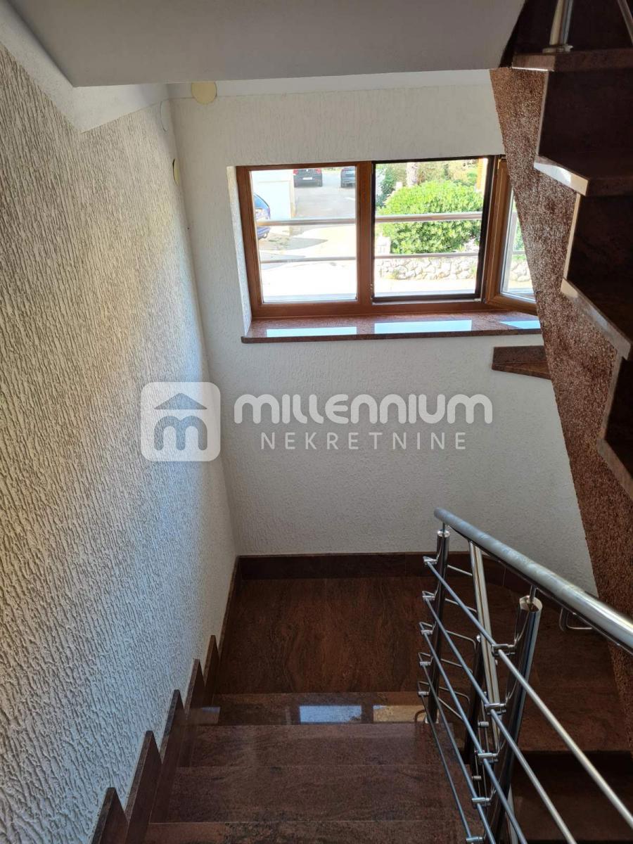 Casa Cres, 760m2