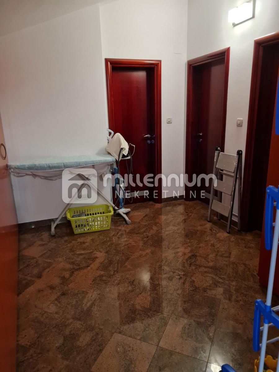 Casa Cres, 760m2