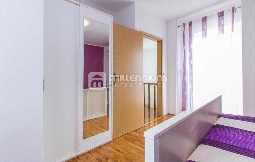 Casa Rabac, Labin, 199m2