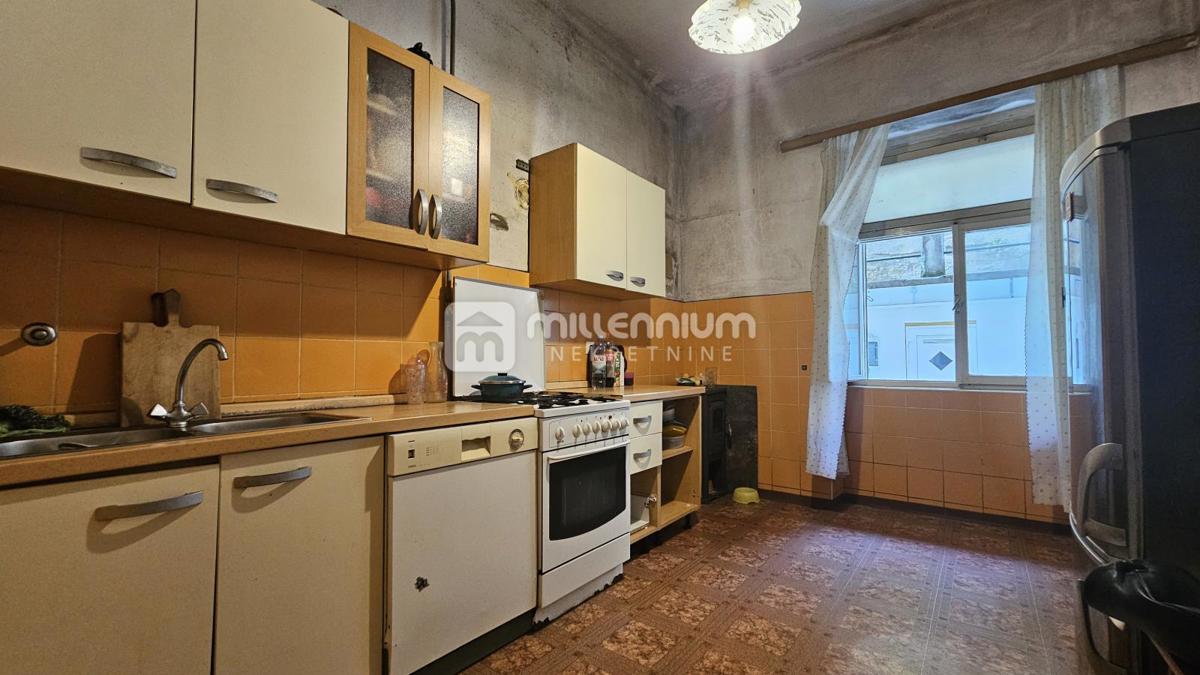 Appartamento Sušak, Rijeka, 109,93m2