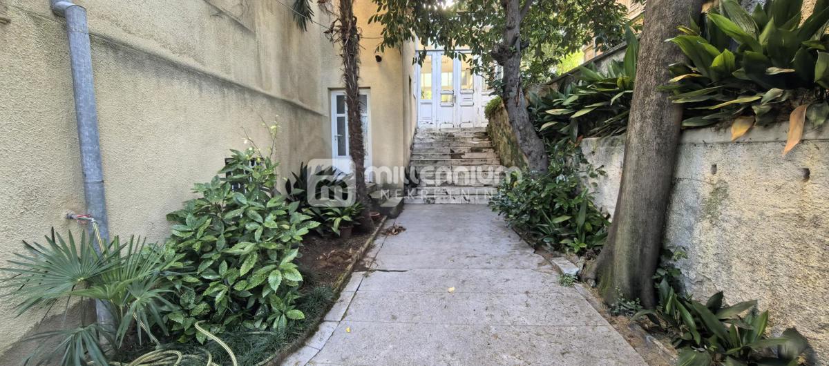 Appartamento Bulevard, Rijeka, 68,25m2