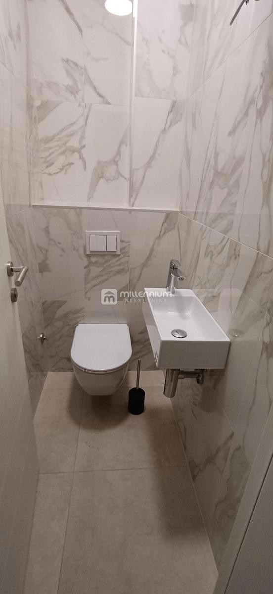 Appartamento Srdoči, Rijeka, 82,02m2